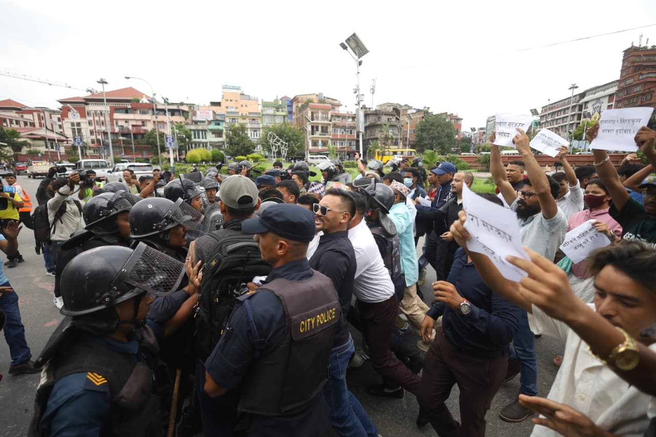 protest-youth-against-balen-sarkar (6).jpeg